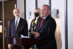 December 16, 2021:  Sen. Flynn hosted Gov. Tom Wolf for a series of events in Scranton today beginning with a news conference in front of the John Mitchell Memorial at the Lackawanna County Courthouse to push for several bills that would promote worker safety, security and compensation.  After a lunch and walking tour of the Electric City, Wolf and Flynn held a news conference at Lackawanna College to announce an RACP grant for the college.