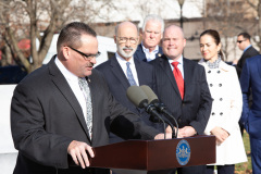 December 16, 2021:  Sen. Flynn hosted Gov. Tom Wolf for a series of events in Scranton today beginning with a news conference in front of the John Mitchell Memorial at the Lackawanna County Courthouse to push for several bills that would promote worker safety, security and compensation.  After a lunch and walking tour of the Electric City, Wolf and Flynn held a news conference at Lackawanna College to announce an RACP grant for the college.