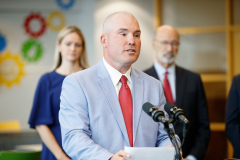 August 22, 2022: Senator Flynn welcomes Governor Wolf to Scranton High School to celebrate and recognize the historic investment of $1.1 billion dollars in education across Pennsylvania.