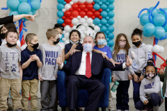 March 4, 2022: Senator Flynns Visits Scranton Elementary Schools for Read Across America.